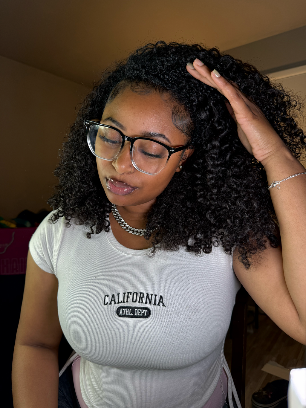 ISEE Hair 250% Kinky Curly Half Wig 18”