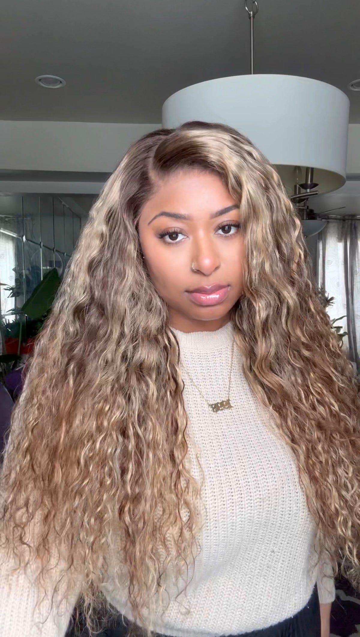 UNice 24” Water Wave Highlight Wig | 13x4 Glueless Lace Front | Luxe Rewear