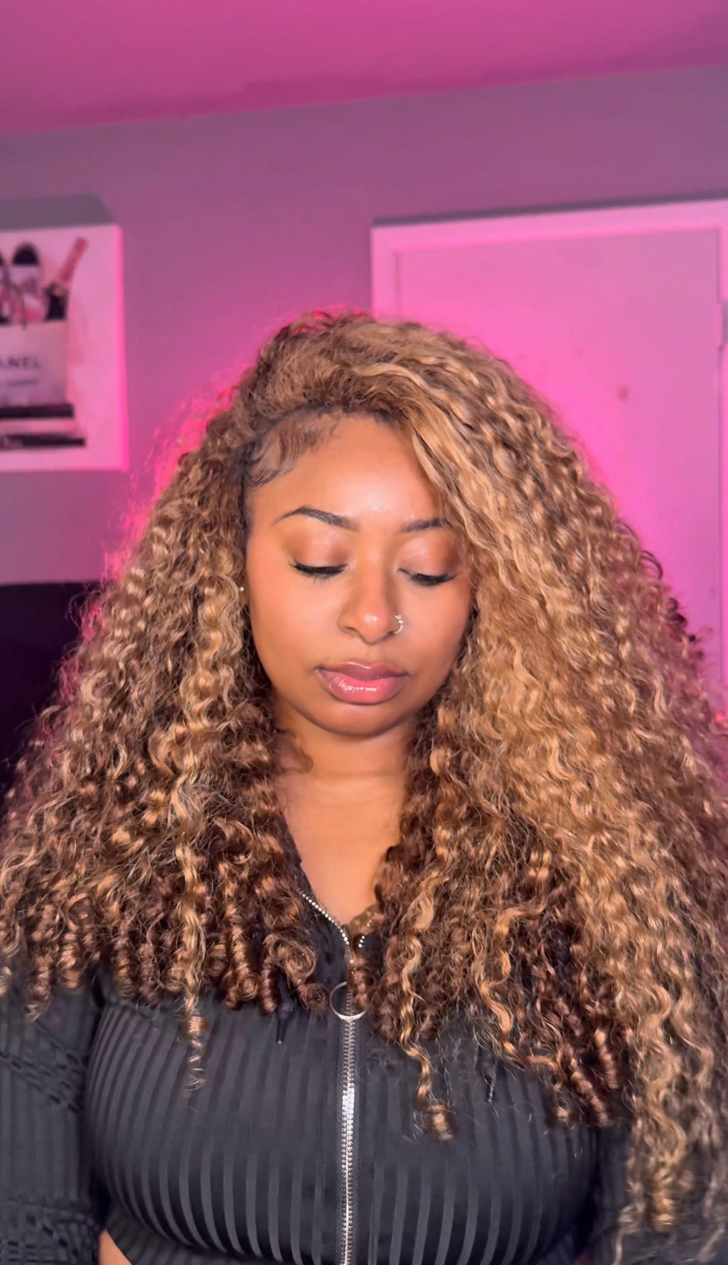 OQ Hair 24” Burmese Curly Highlight Wig | 4/27 | 250% Density