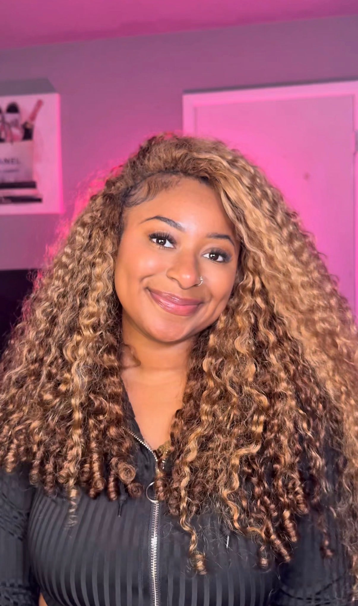 OQ Hair 24” Burmese Curly Highlight Wig | 4/27 | 250% Density